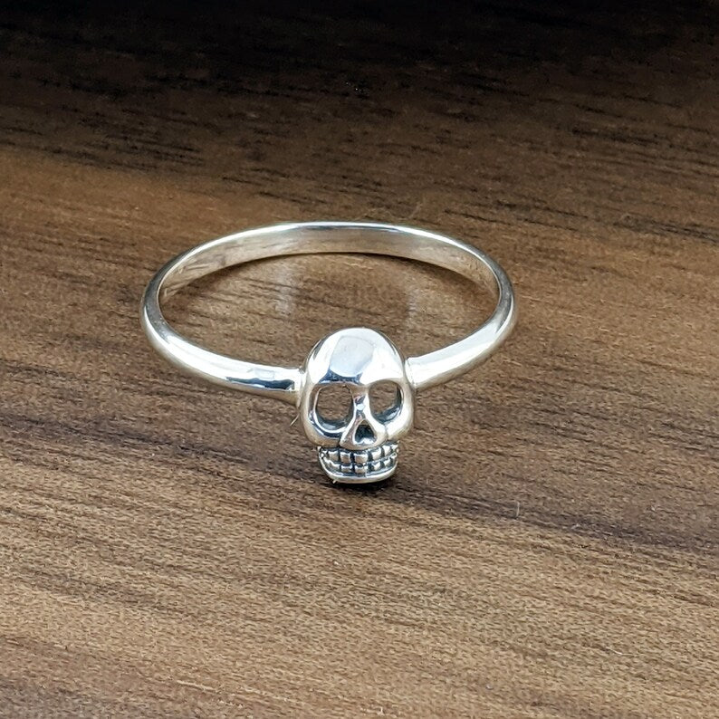 Women's Sterling Silver Skull Ring
